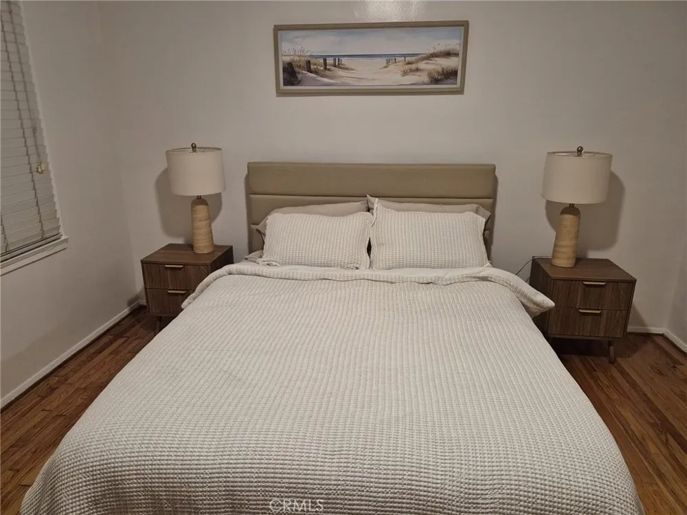 4228 8th Avenue Los Angeles, CA 90008