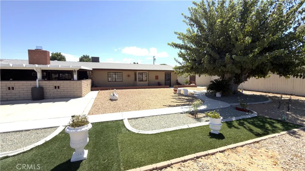 13491 Iroquois Apple Valley, CA 92308