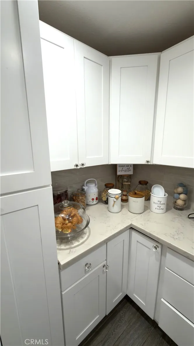 13491 Iroquois Apple Valley, CA 92308