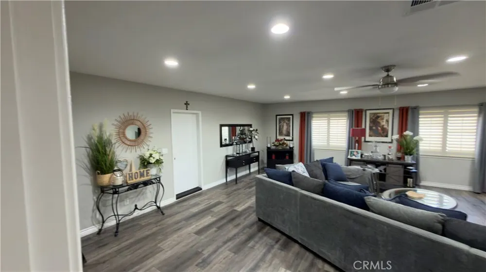 13491 Iroquois Apple Valley, CA 92308