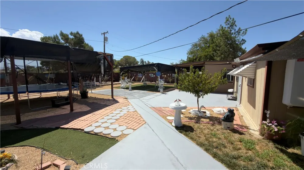 13491 Iroquois Apple Valley, CA 92308