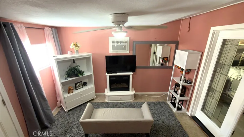 13491 Iroquois Apple Valley, CA 92308