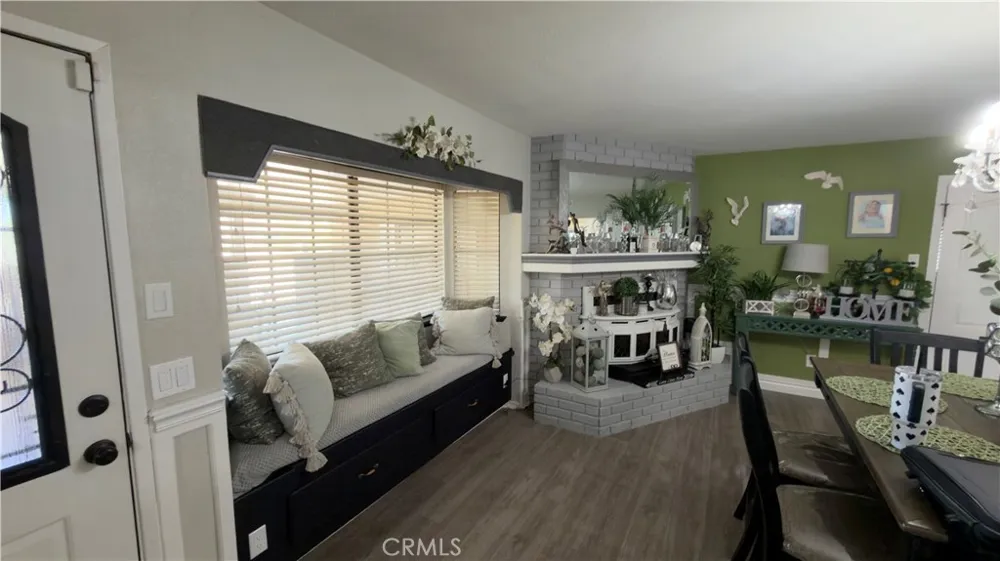 13491 Iroquois Apple Valley, CA 92308