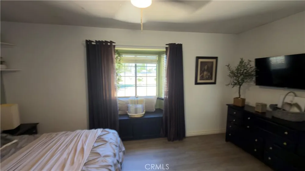 13491 Iroquois Apple Valley, CA 92308
