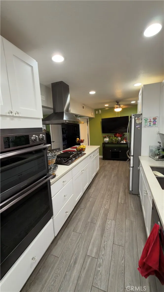 13491 Iroquois Apple Valley, CA 92308