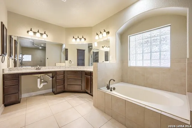 12230 Old Stillwater San Antonio, TX 78254