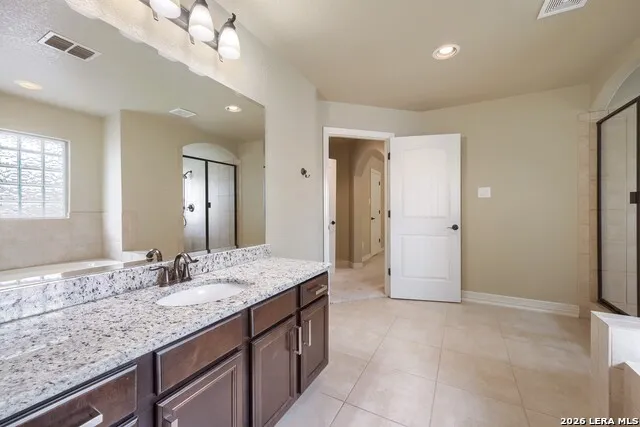 12230 Old Stillwater San Antonio, TX 78254