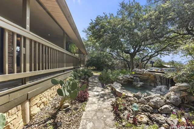 1746 Cattail Canyon Lake, TX 78133