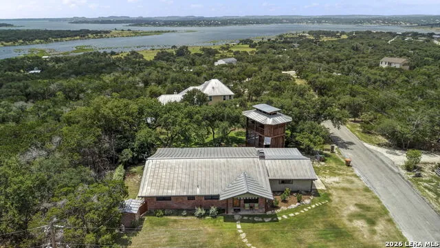 1746 Cattail Canyon Lake, TX 78133