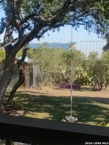 1746 Cattail Canyon Lake, TX 78133