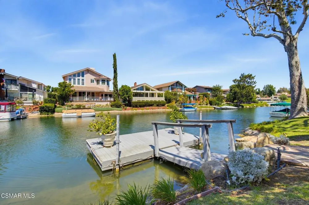 3927 Fairbreeze Circle Westlake Village, CA 91361