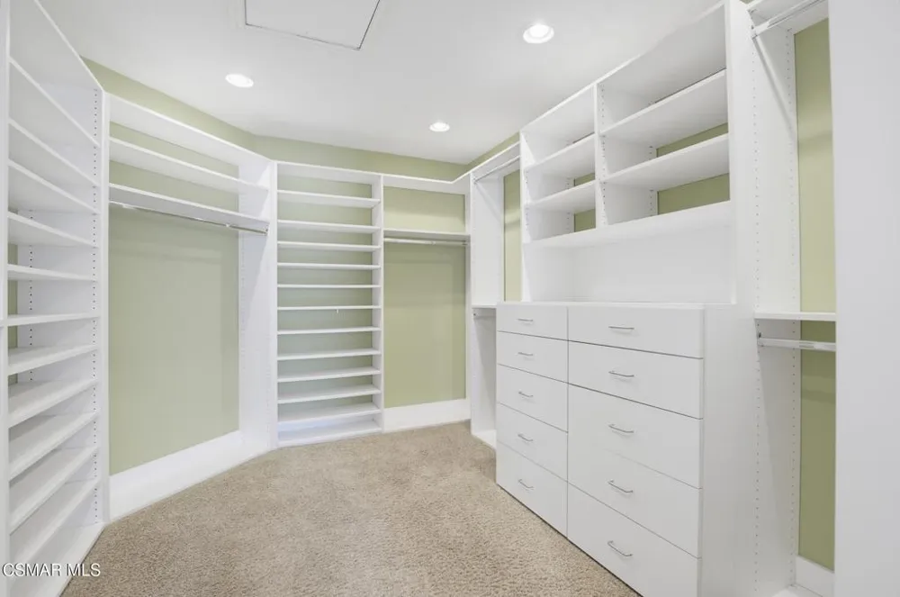 3927 Fairbreeze Circle Westlake Village, CA 91361