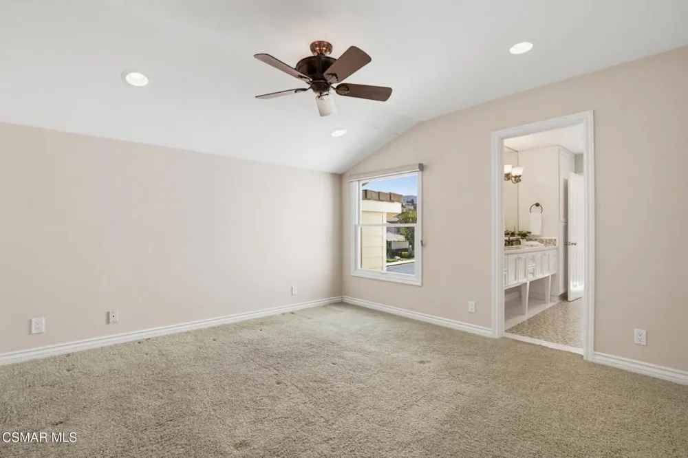 3927 Fairbreeze Circle Westlake Village, CA 91361