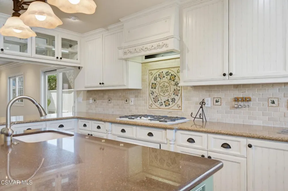3927 Fairbreeze Circle Westlake Village, CA 91361