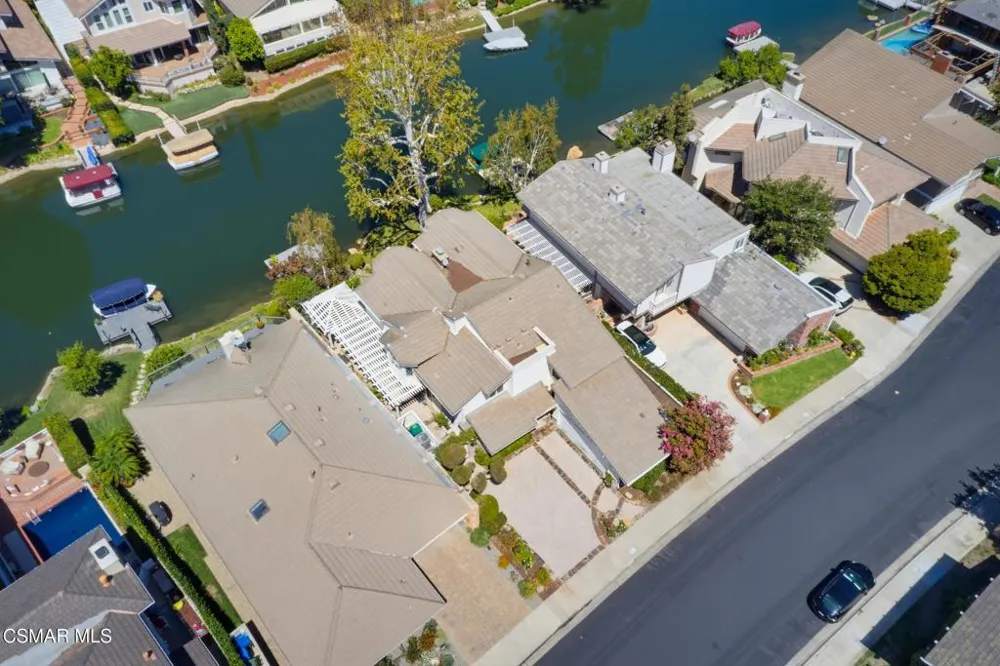 3927 Fairbreeze Circle Westlake Village, CA 91361