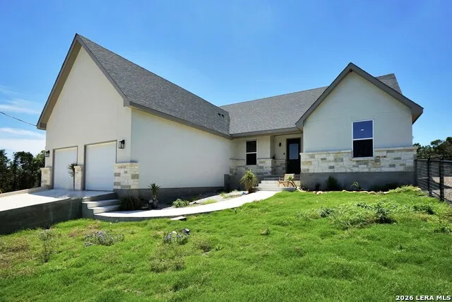 443 Lets Roll Dr Fischer, TX 78623