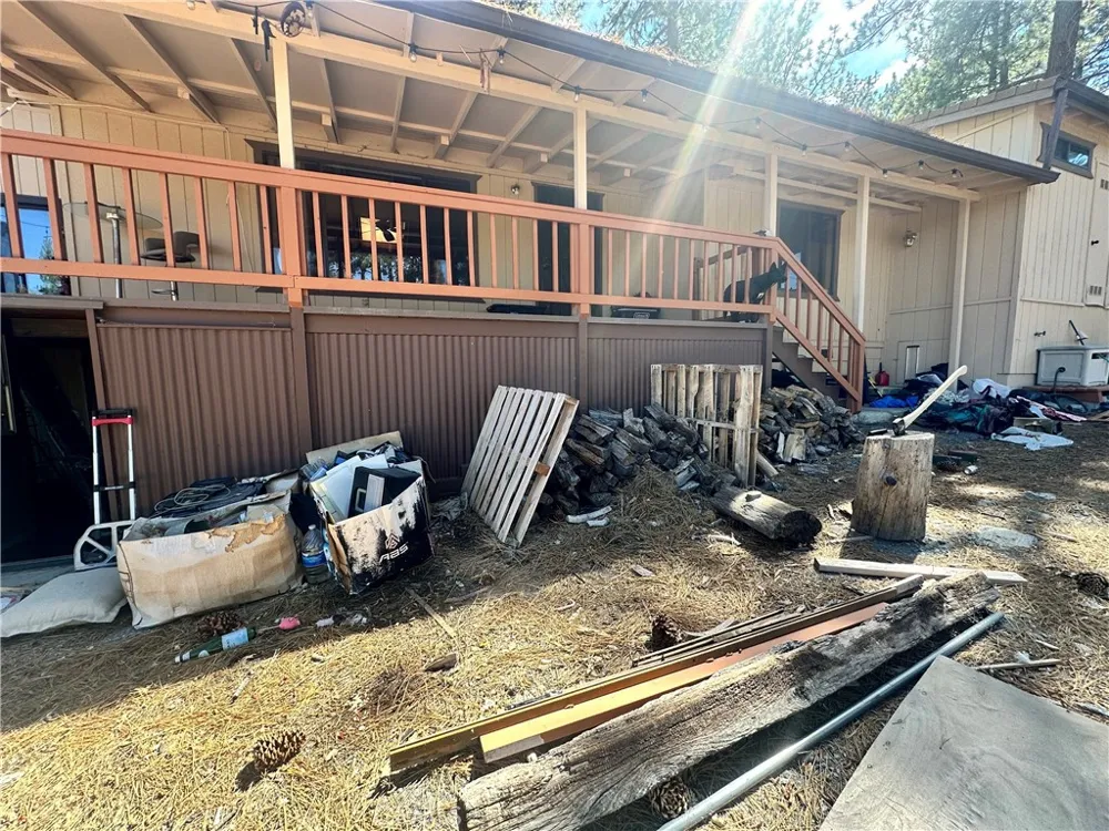 1650 Blackbird Wrightwood, CA 92397