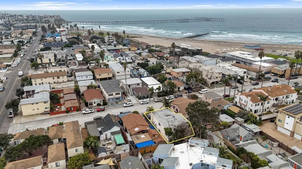 5130 Long Branch Avenue #B San Diego, CA 92107