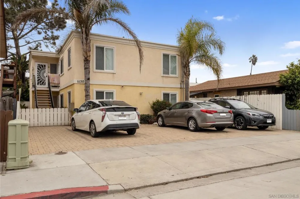 5130 Long Branch Avenue #B San Diego, CA 92107