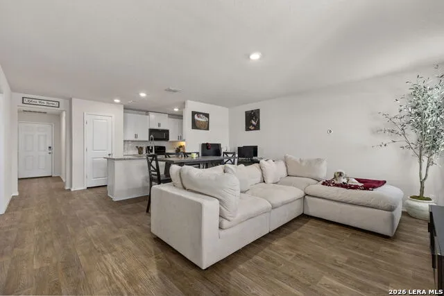 15602 Crimson Topaz San Antonio, TX 78253