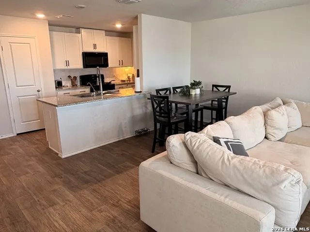 15602 Crimson Topaz San Antonio, TX 78253