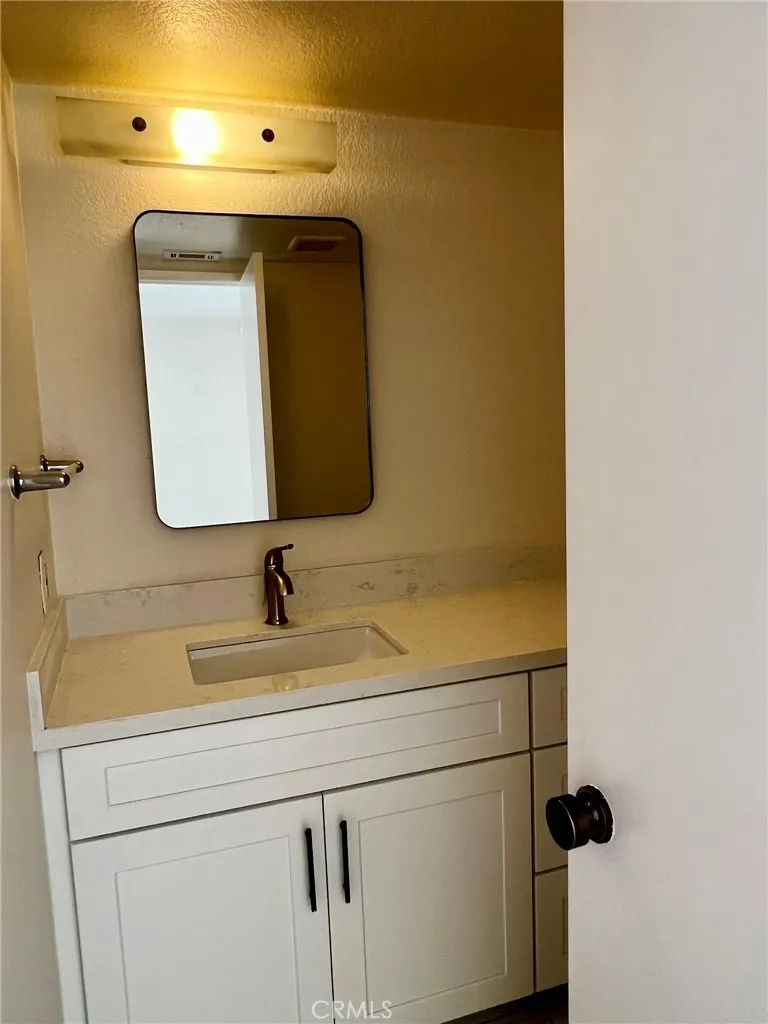 3 Starfall #2 Irvine, CA 92603