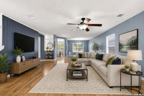 6318 Regency Wood