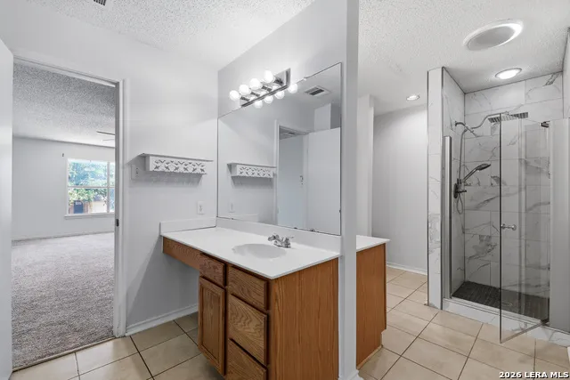 6318 Regency Wood San Antonio, TX 78249