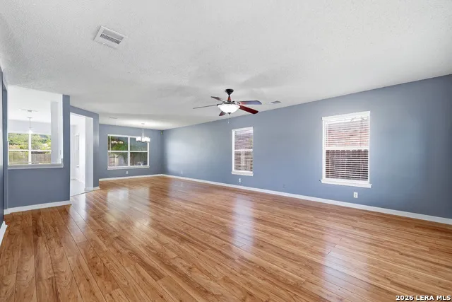 6318 Regency Wood San Antonio, TX 78249