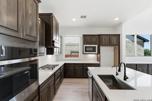9510 Luke Path San Antonio, TX 78254