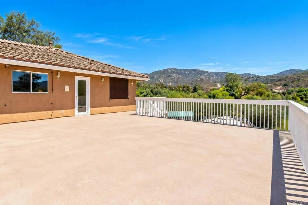 20020 Elfin Forest Road Escondido, CA 92029
