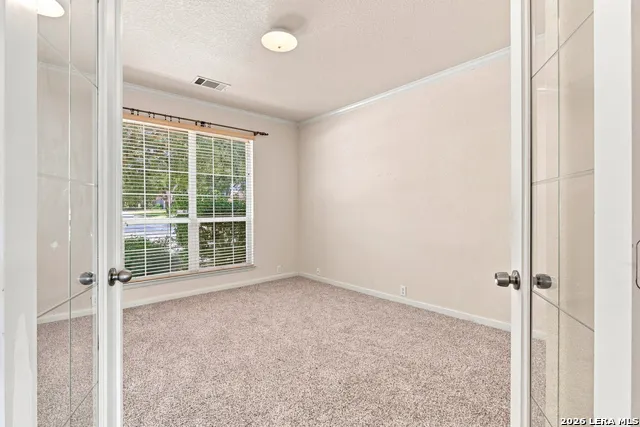 718 Desert Bluff San Antonio, TX 78258