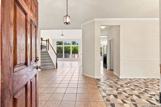 718 Desert Bluff San Antonio, TX 78258
