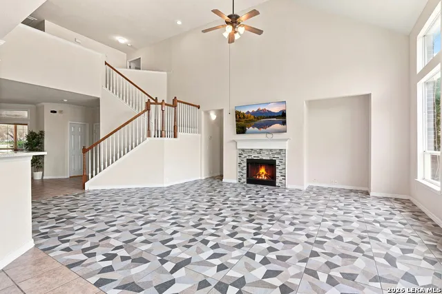 718 Desert Bluff San Antonio, TX 78258