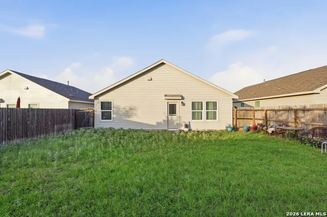 11931 Catbird San Antonio, TX 78221