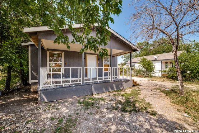 811 MCCAULEY BLVD San Antonio, TX 78221
