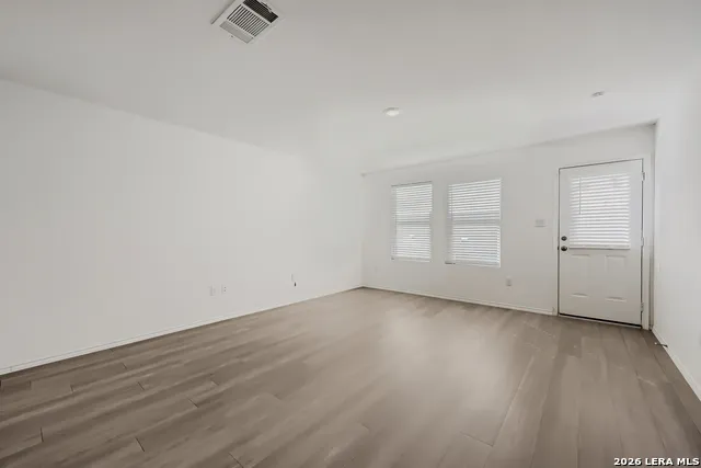 6528 Scarecrow Way San Antonio, TX 78252