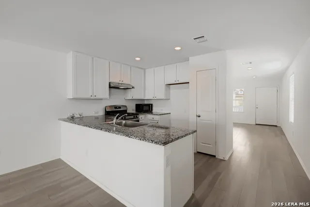 6528 Scarecrow Way San Antonio, TX 78252