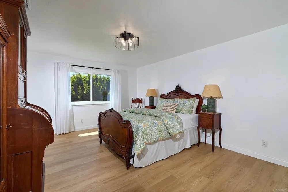 1598 Mesa Verde Drive Vista, CA 92084