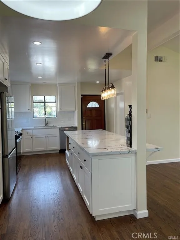 19205 Anza Torrance, CA 90503