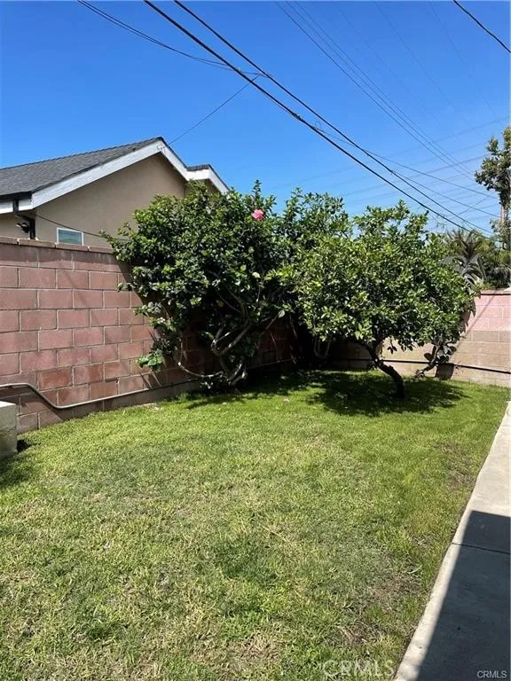 19205 Anza Torrance, CA 90503