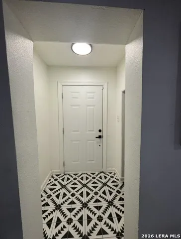 129 Halliday San Antonio, TX 78210