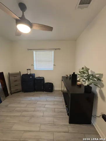 129 Halliday San Antonio, TX 78210