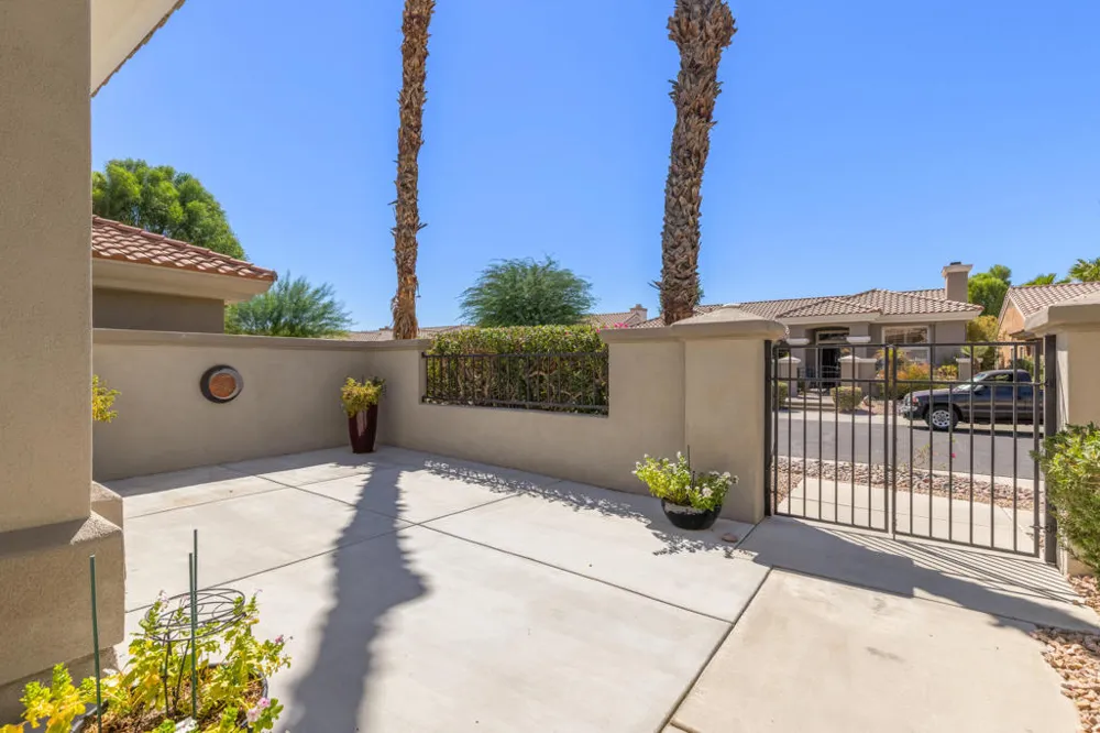 78576 Bougainvillea Drive Palm Desert, CA 92211