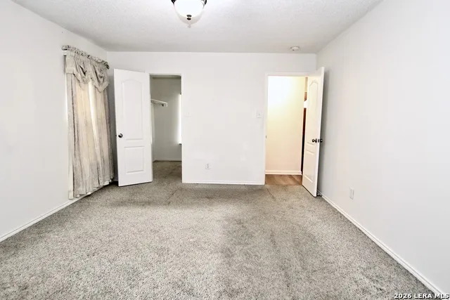 432 IRONGATE RDG San Antonio, TX 78253