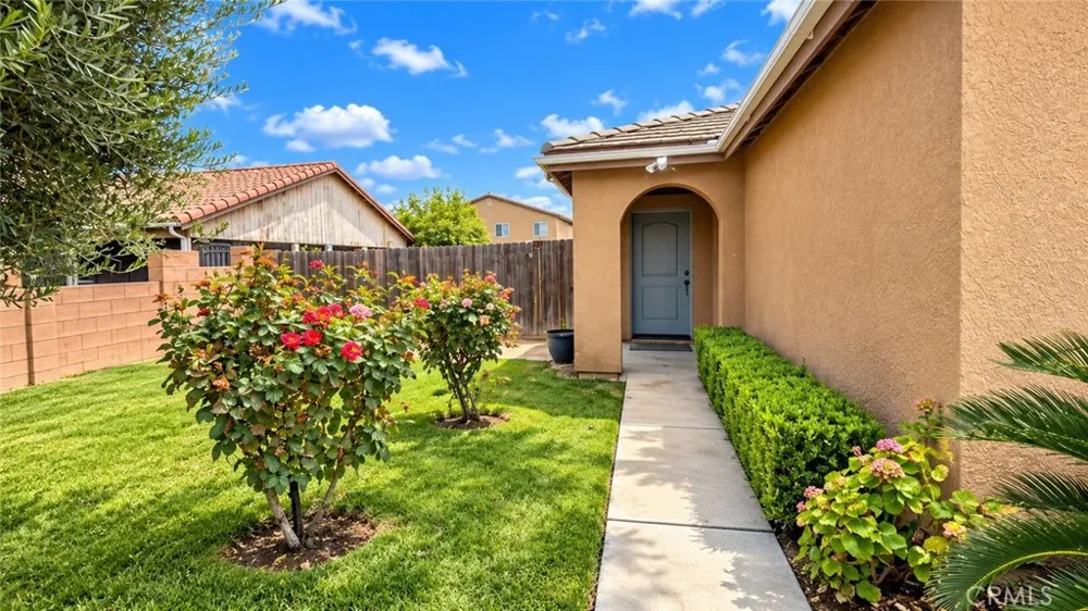 1209 El Camino Real Arvin, CA 93203