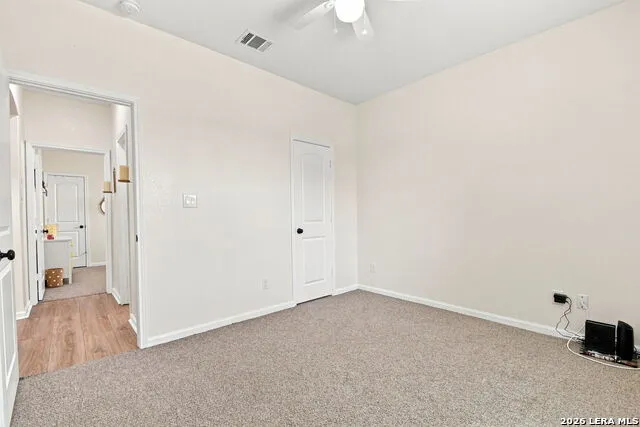 206 CHICKERING AVE San Antonio, TX 78210