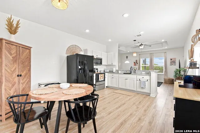 206 CHICKERING AVE San Antonio, TX 78210
