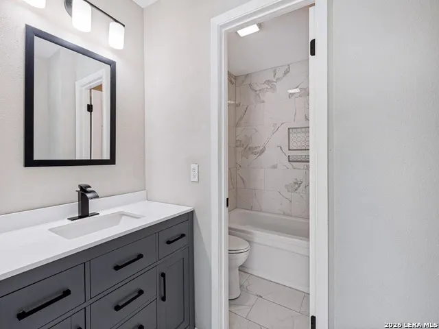 4143 BRETTON RDG San Antonio, TX 78217