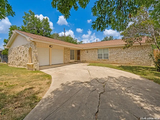 4143 BRETTON RDG San Antonio, TX 78217